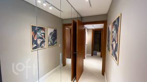 Image 23 - 877044