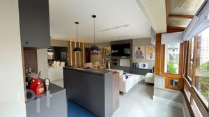 Image 49 - 877044