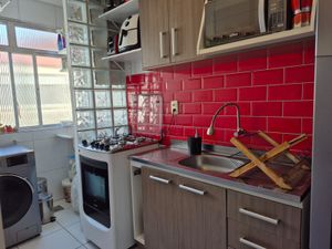 Image 8 - 877055