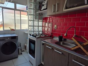 Image 9 - 877055