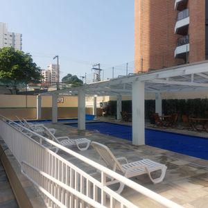 Image 9 - 877059