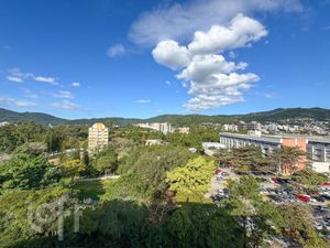 Image 68 - 877060