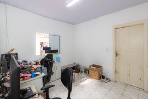 Image 8 - 877077