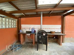 Image 8 - 877104