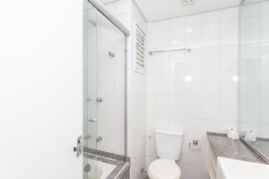 Image 32 - 877134