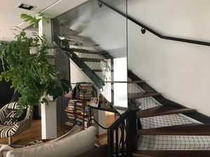 Image 1 - 877134