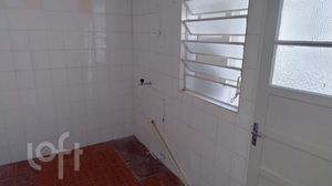 Image 3 - 877138