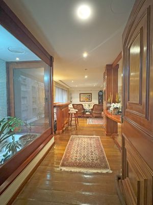 Image 1 - 877150