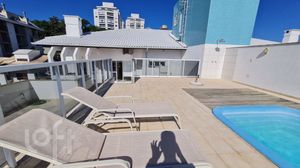 Image 17 - 877151