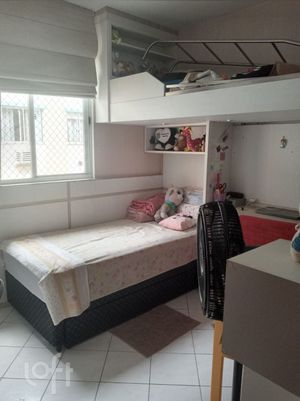 Image 7 - 877167