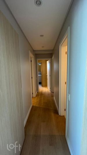 Image 1 - 877168