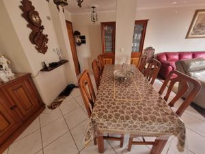Image 25 - 877177