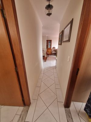 Image 1 - 877177