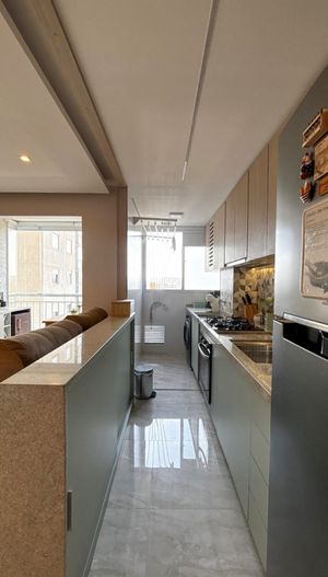 Image 28 - 877181