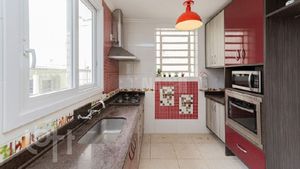 Image 4 - 877187