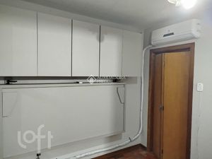 Image 8 - 877203