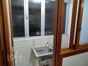 Image 16 - 877203