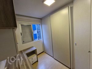 Image 9 - 877210