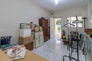 Image 71 - 877212