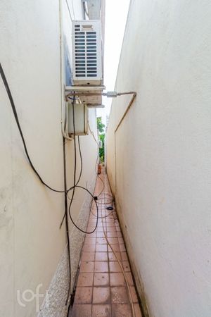 Image 76 - 877212