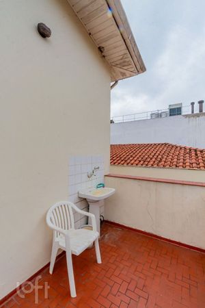 Image 68 - 877212