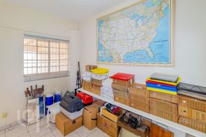 Image 30 - 877212