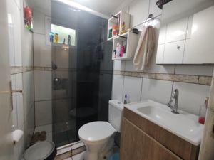Image 10 - 877213