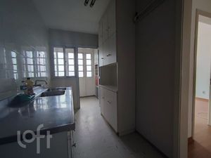 Image 9 - 877218