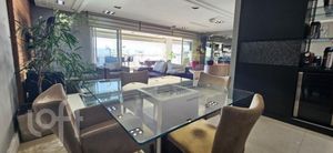Image 4 - 877224