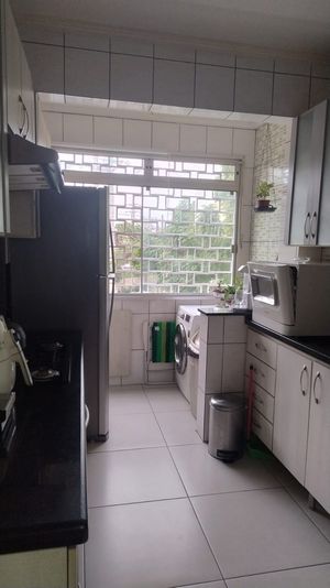 Image 6 - 877230