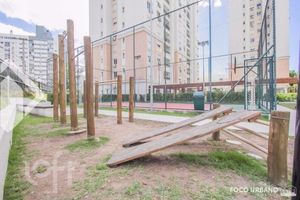 Image 46 - 877232