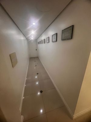 Image 13 - 877247