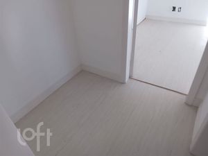 Image 8 - 877249