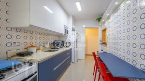 Image 14 - 877254