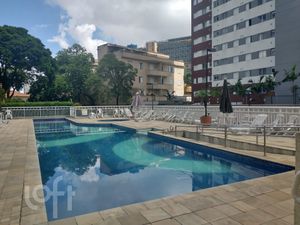 Image 23 - 877255