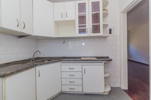 Image 13 - 877256