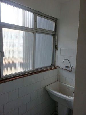 Image 7 - 877256