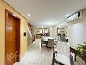 Image 7 - 877319