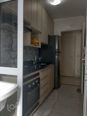 Image 8 - 877341