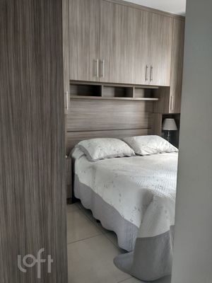 Image 11 - 877341
