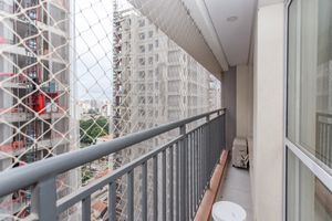 Image 5 - 877346