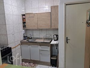 Image 3 - 877352