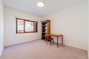 Image 30 - 877353