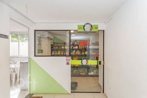 Image 44 - 877359