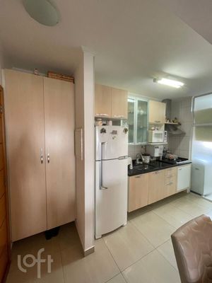 Image 2 - 877369