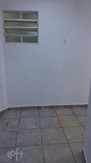 Image 9 - 877371