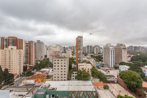 Image 5 - 877379