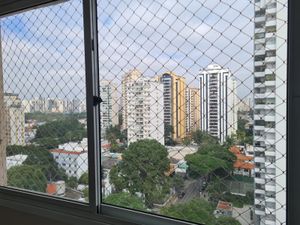 Image 20 - 877379
