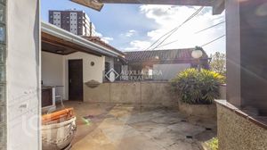 Image 6 - 877380