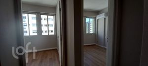 Image 3 - 877383
